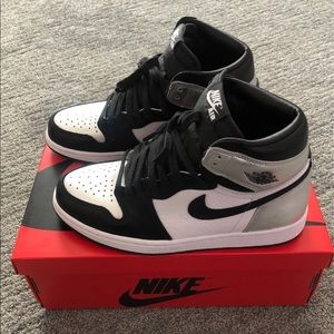 SOLD!!! Air Jordan 1 silver toe W